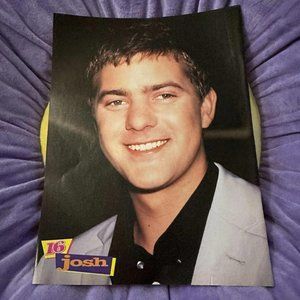 OCTOBER 1999 16 MAGAZINE PAGE JOSHUA JACKSON/JUSTIN ON‎ MAGAZINE BACK